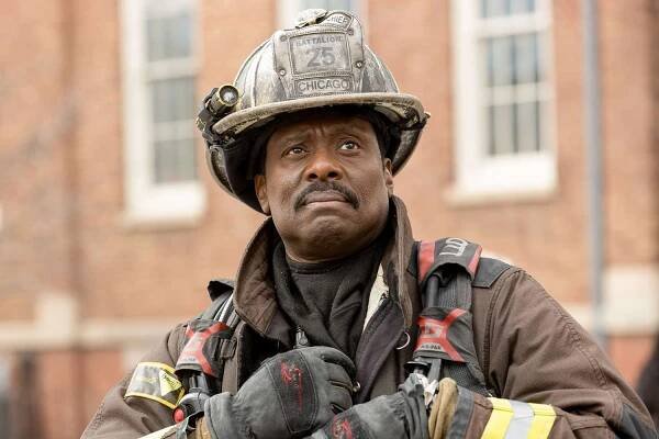 CHICAGO FIRE -- "Natural Born Firefighter" Episode 912 -- Pictured: Eamonn Walker as Wallace Boden 