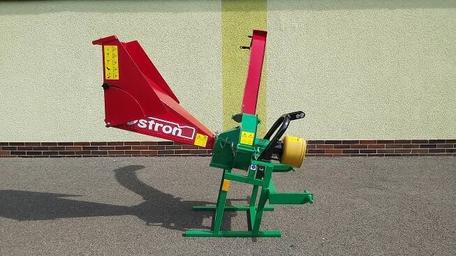 Štěpkovače za traktor / malotraktor PIRANA Bystroň - Integrace s.r.o.