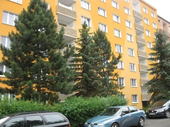 Pronájem bytu 2+1, ul. Školní pěšina, Chomutov - Chomutov
