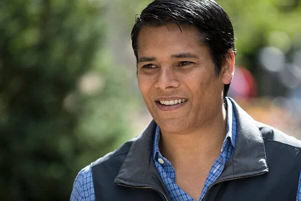 Nextdoor’s Nirav Tolia thinks he can turn things around with AI — he has a lot riding on it