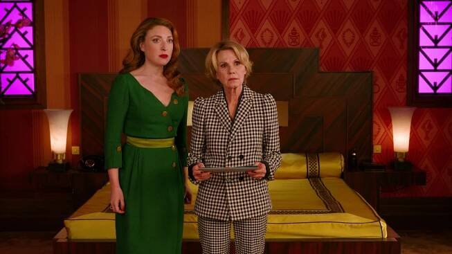 Murder Party - Z filmu - Sarah Stern, Miou-Miou