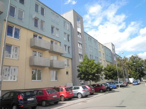 Pronájem bytu 1+kk, Brno - střed, novostavba, zařízený, ulice Zderadova - Hana Večeřová