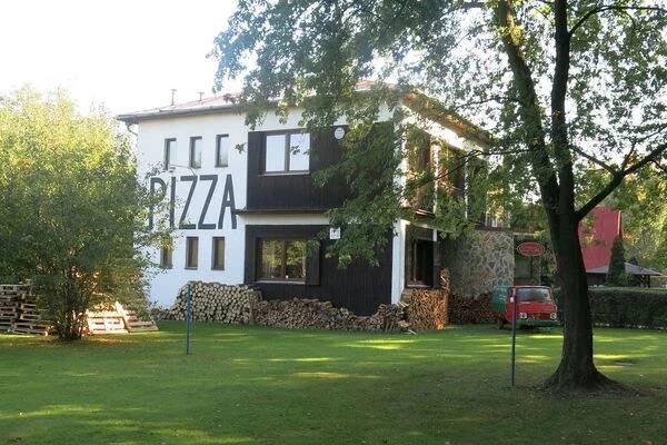 Pizzerie Pod Lipou foto 1