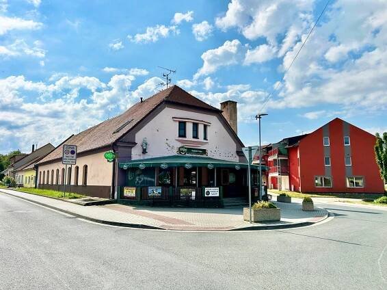 Prodej zavedené restaurace v Pasohlávkách