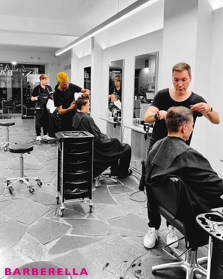 Barber Ella Kapsalon