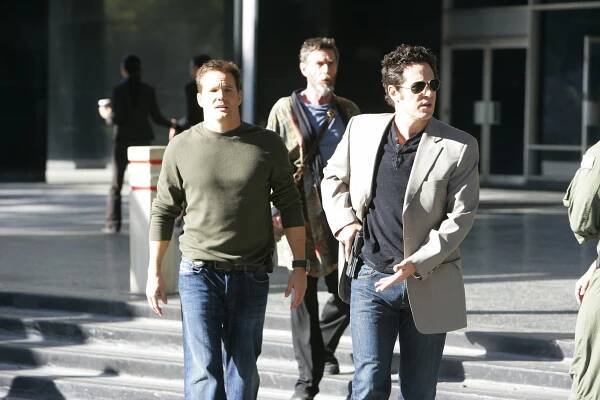 Vražedná čísla - Nesnáze v Malé Číně - Z filmu - Dylan Bruno, John Glover, Rob Morrow