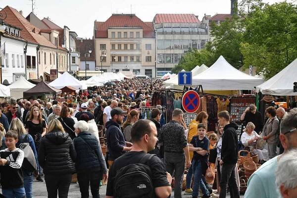 Jarní hrnčířské a řemeslné trhy v Berouně 2024.