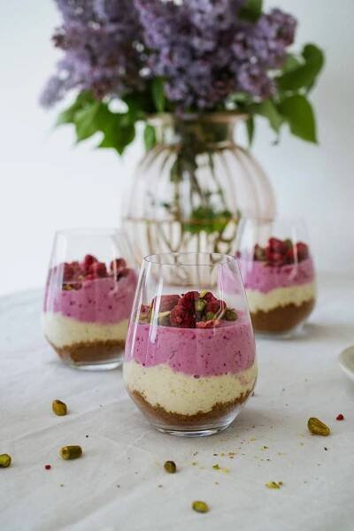 Dvoubarevný cheesecake do skleničky | Buchta v troubě