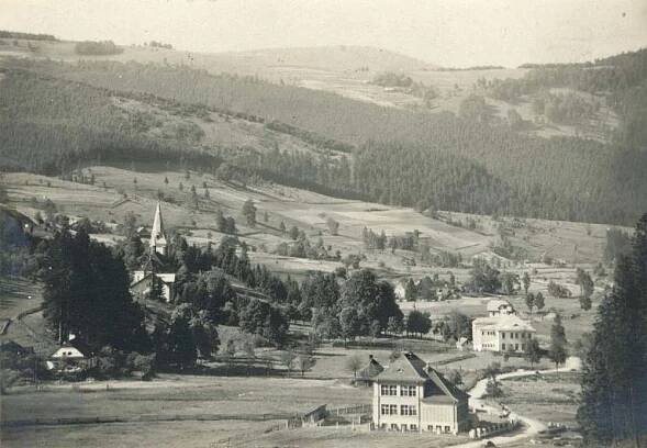 Horní Lomná 30.léta