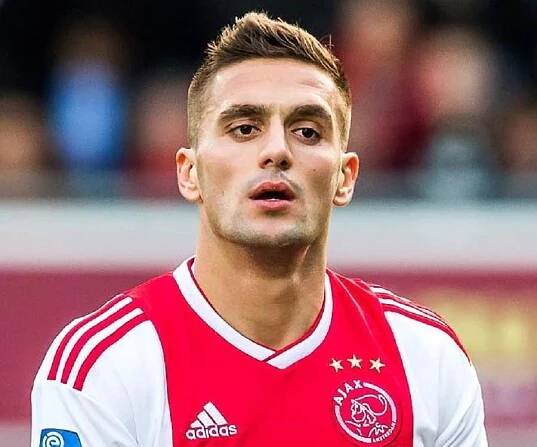 Dusan Tadic Biography - Facts, Childhood, Family Life & Achievements