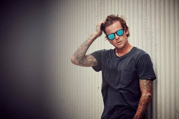 Oakley - Ryan Sheckler — Richard Johnson
