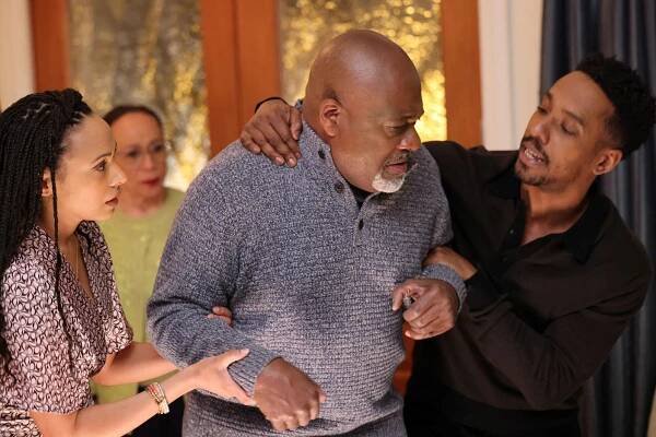 Nicolette Robinson, Gregory Alan Williams, Hampton Fluker - Nemocnice Chicago Med - Spin a Yarn, Get Stuck in Your Own String - Z filmu