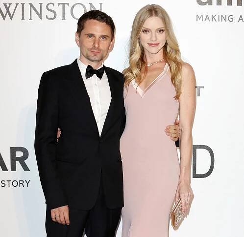 2020 Pregnancy Announcements Matt Bellamy Elle Evans