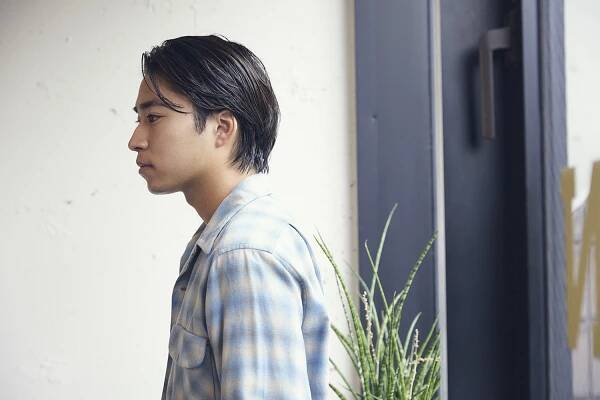 TAKAHIRO KOYA 古谷貴洋 ｜ DESIGNER ｜ S. H A I R S A L O N ／ エス　ヘアサロン 南青山