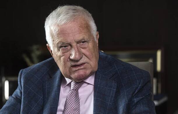 Vláda dělá skoro vše špatně, nevím, co dobrého jim připsat, prohlásil Klaus