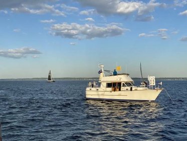 Boating Activities — Huguenot Yacht Club