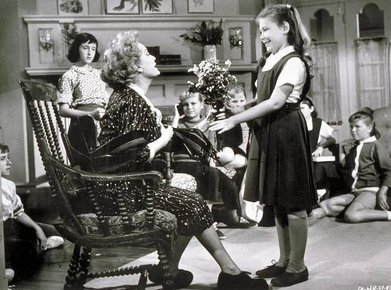 Miriam Hopkins, Karen Balkin - Dětská hodinka - Z filmu