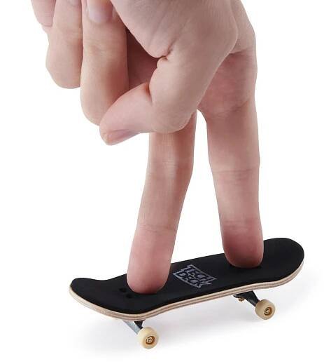 Tech Deck Fingerboard základní balení 7049 April
