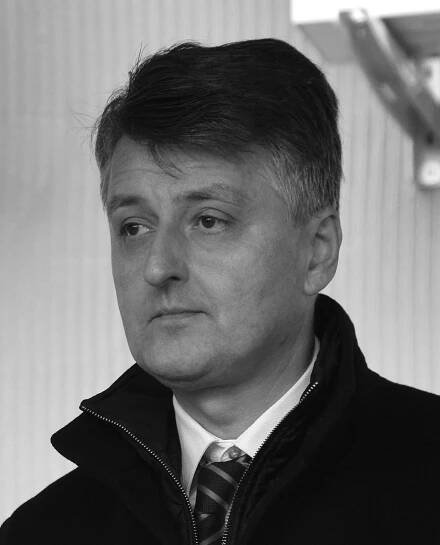 PODPOROVATELÉ