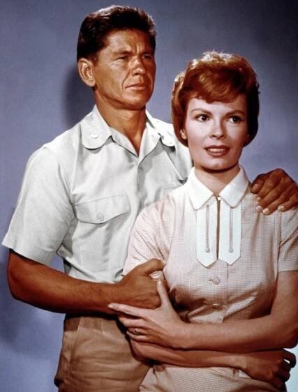 Soubor:Charles Bronson-Patricia Owens in X-15.jpg