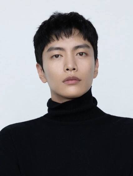 Lee Min-Ki-1985-p1.jpg