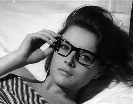 movie-glasses-virna-lisi-eva-1962