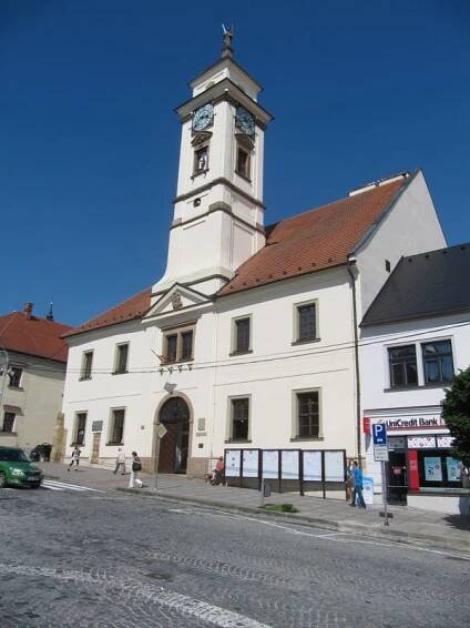 Uherský Brod - městský úřad foto 2