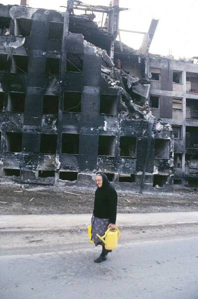 Město se proměnilo v hromadu suti. Bitva Srbů a Chorvatů o Vukovar skončila masakrem