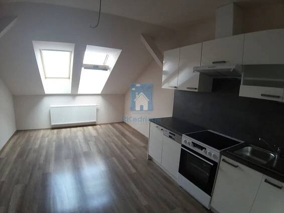 Pronájem bytu 2+kk, Plzeň - Východní Předměstí, ulice Barrandova, 57 m2 | Reality.iDNES.cz 