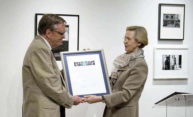 Robert Adams accepts award-Daniel Cheek
