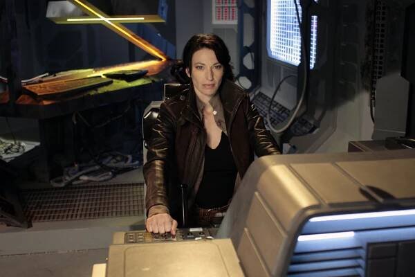 Hvězdná brána - Spolek zlodějů - Z filmu - Claudia Black