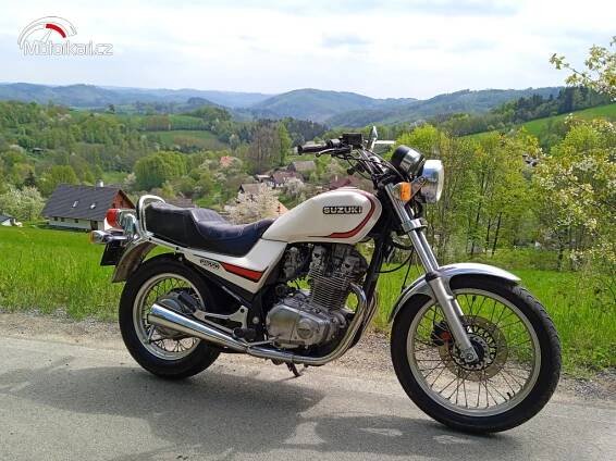 Suzuki GR 650 uživatele Binec - | Motorkáři.cz