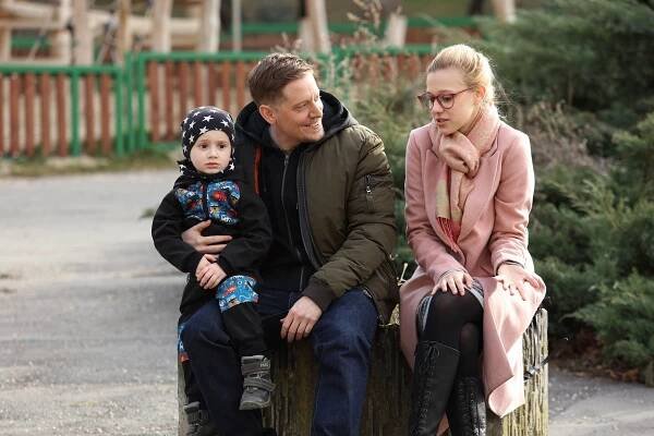 Ordinace v růžové zahradě - Dcera na baterky - Z filmu - Štěpán Benoni, Tereza Těžká