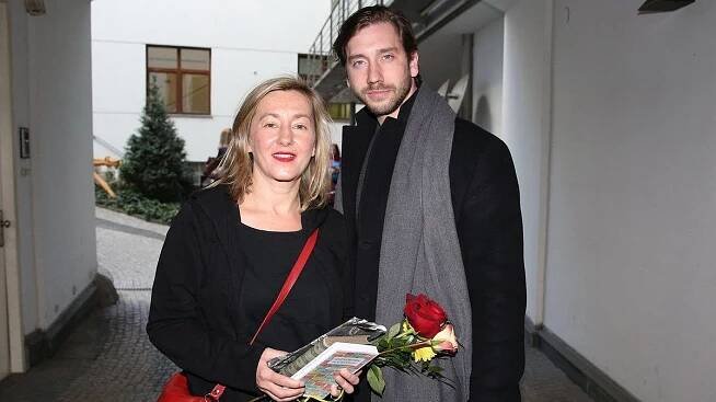 O třináct let mladší partner jí svědčí: Vanda Hybnerová se opět pochlubila sympatickým přítelem, který nahradil Sašu Rašilova