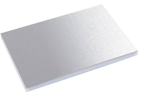 Deska LEGRAND 88017 16/24M uni.nerez
