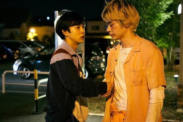 Taró no baka - Z filmu - Taiga Nakano, Masaki Suda