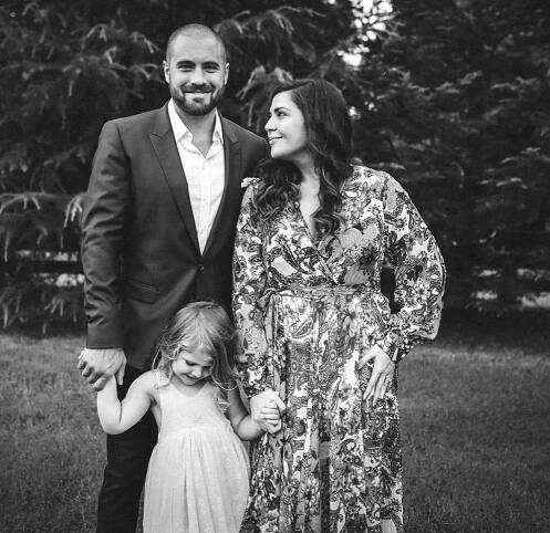 Double the Baby Joy! Lady Antebellum's Hillary Scott Is Expecting Twins 'Naturally': 'God Hears Every Prayer'