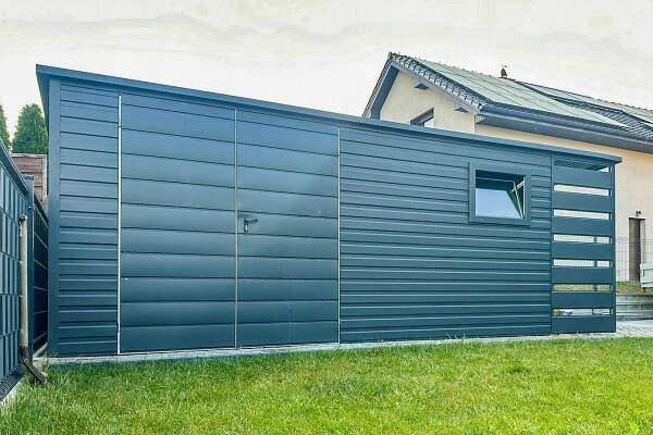 Schránka - Zahradní domek 4,5 x 2 m + přístřešek 1 m - Dvoukřídlá brána Okno Střecha - Allegro