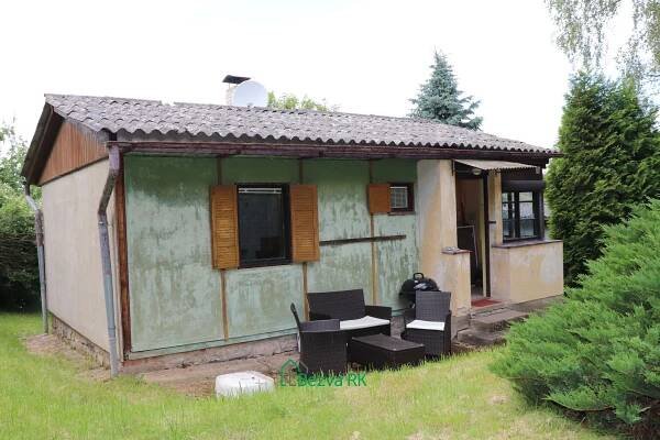 Prodej chaty 39m², pozemek 682m² Jince u Příbrami | Bc. Marie Velíková 