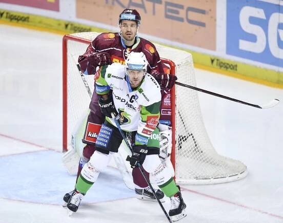 Václav Skuhravý pokračuje v kariéře, kamarád Petr Kumstát už skončil
