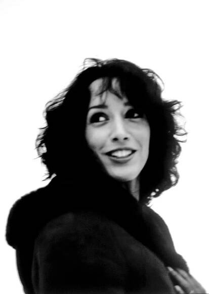 JENNIFER BEALS