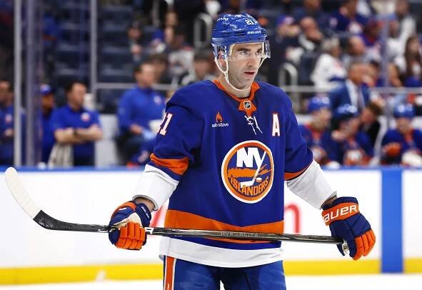 The Islanders made their own mess with Kyle Palmieri