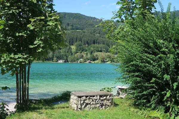 Platz am See 