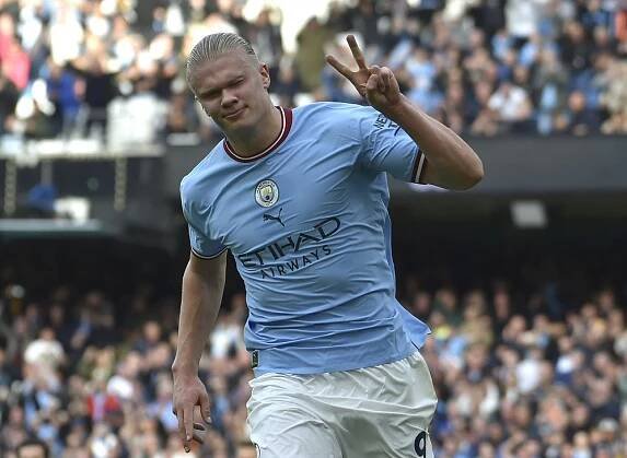 SESTŘIH: City - Brighton 3:1. Haaland zase řádil, trefil se i De Bruyne