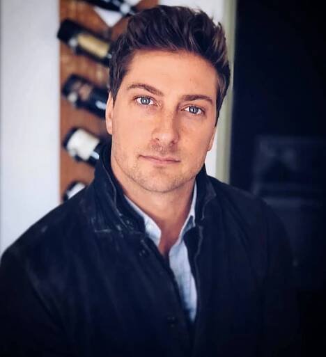 100 Famous Hallmark Male Actors Leading Now 2025 - mrDustBin