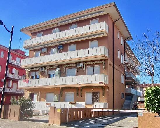 Residence CRISTINA DI PONENTE - Caorle - LucyHoliday