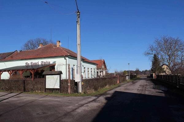 Voliči v Drahňovicích podpořili v prezidentských volbách Karla Schwarzenberga, Jiřího Drahoše i Petra Pavla.
