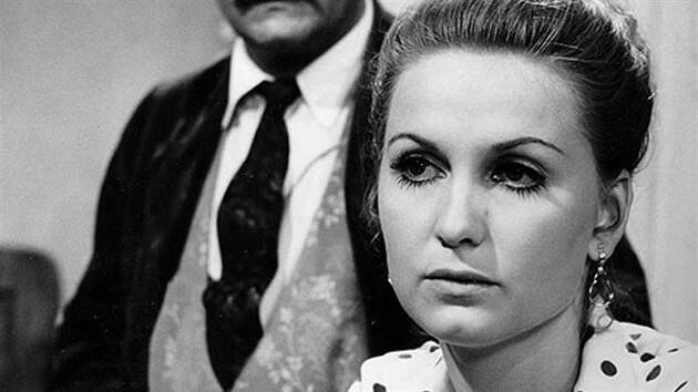 Bohuslav Čáp a Eliška Balzerová ve filmu Lupič Legenda (1972)