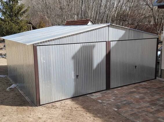 Plechová dvougaráž 6x6m se sedlovou střechou barva pozink - Image 3