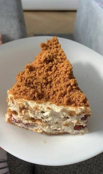 Nepečený Lotus Cheesecake s jahodami - fotografie 2 - TopRecepty.cz